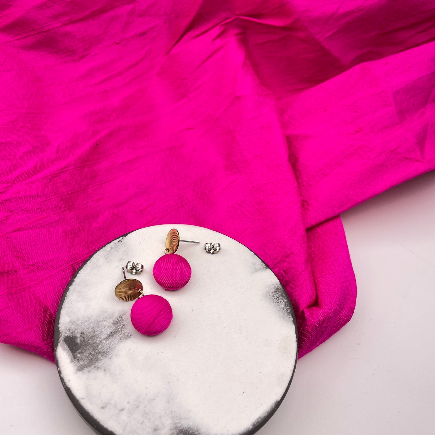 Ohrstecker Transit . Bright Pink