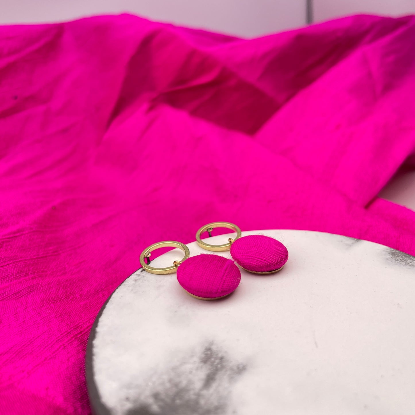 Ohrstecker Ringlein . Bright Pink
