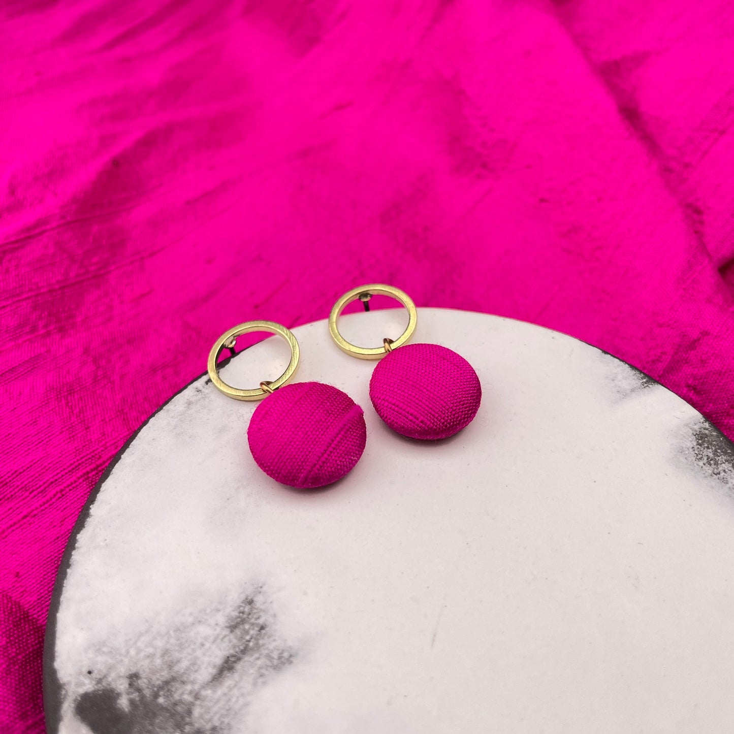 Ohrstecker Ringlein . Bright Pink