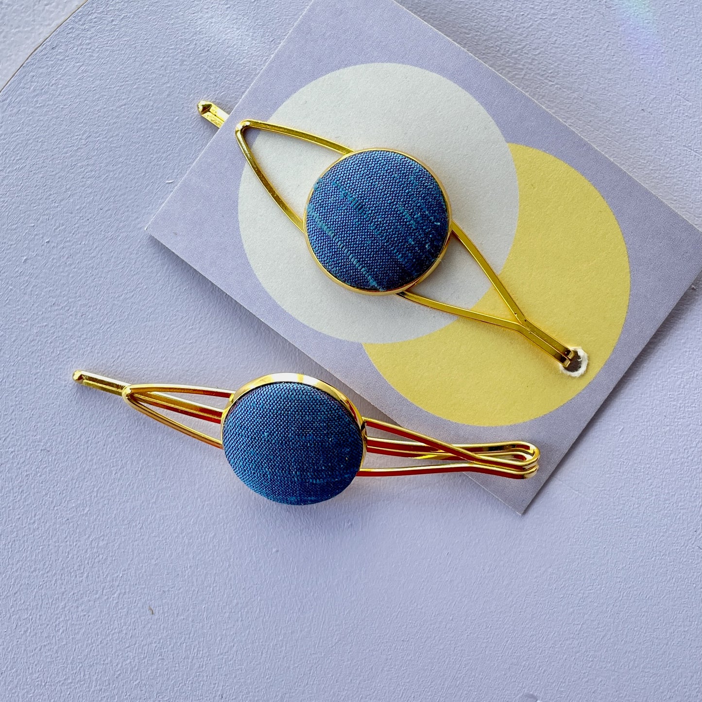 Haarspange *All Eyes In* in Blaue Stunde