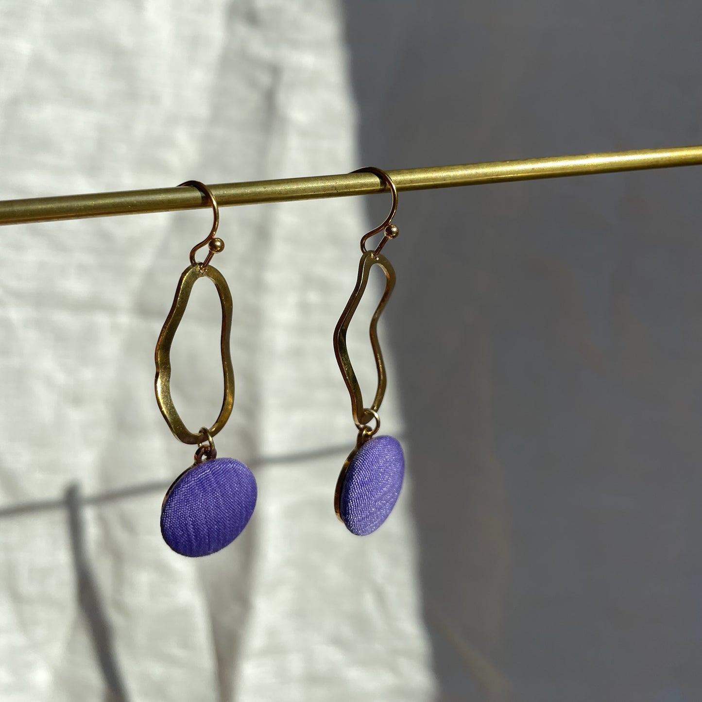 Ohrringe Swing . Lilla