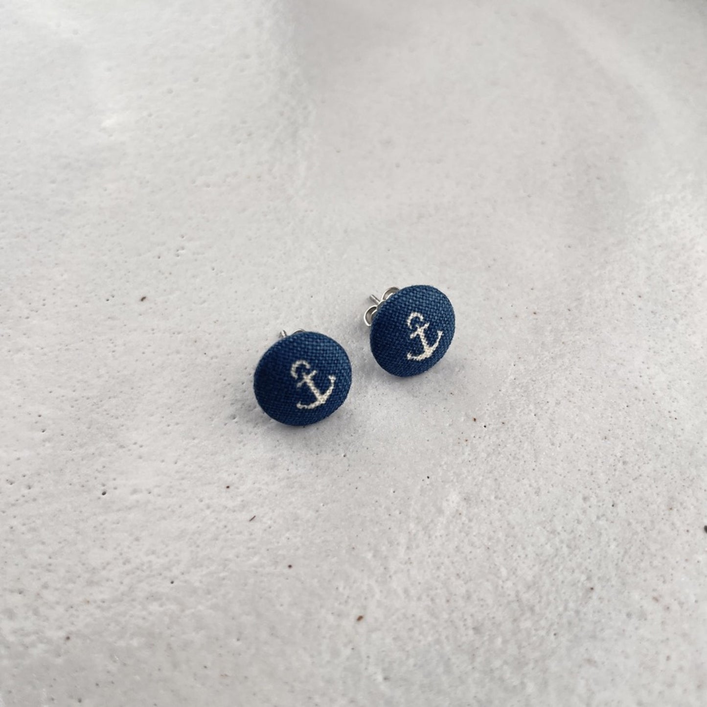 kleine Stoffstecker . blaue Anker