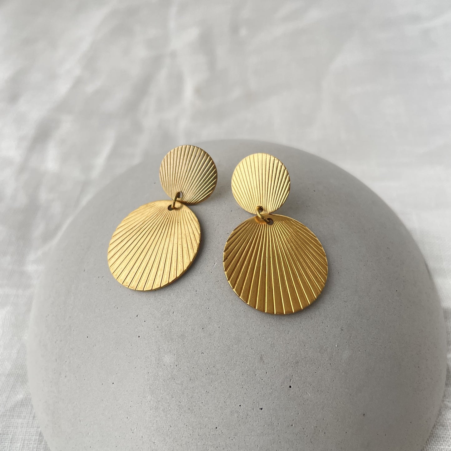 ✨Bien – Ohrstecker