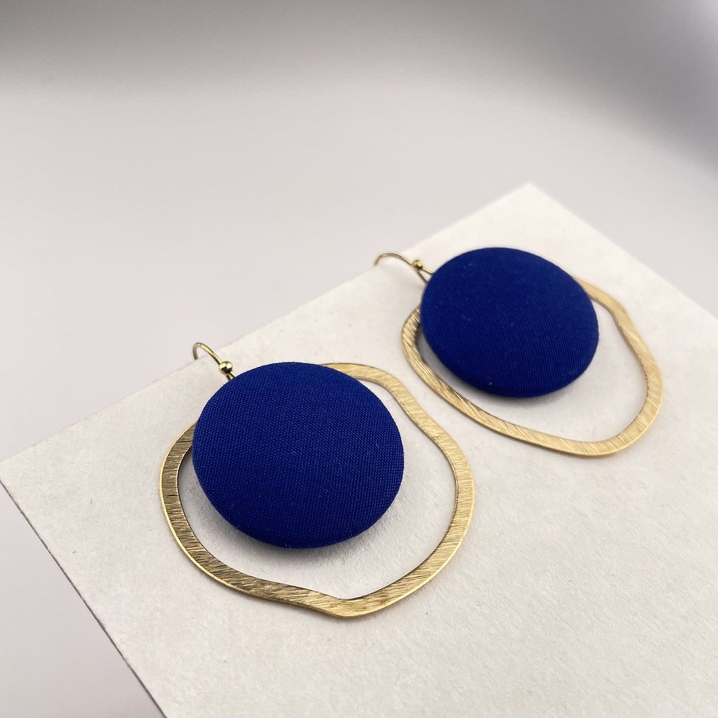 Ohrringe MegaSwing in Royalblau
