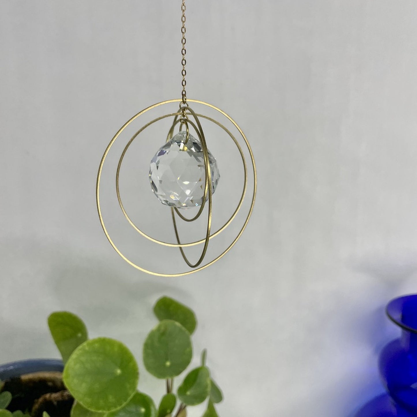 Suncatcher Circles . gold
