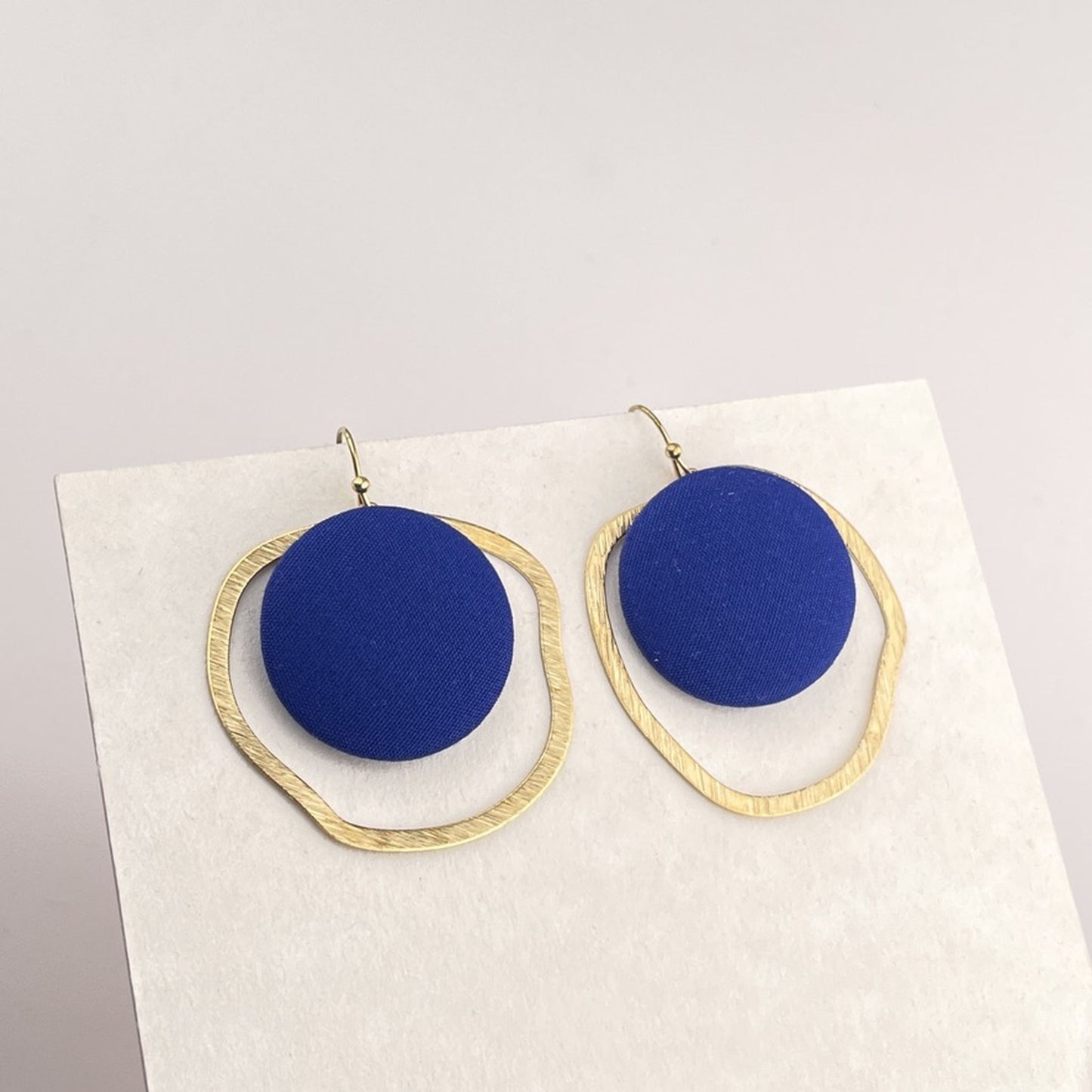 Ohrringe MegaSwing in Royalblau