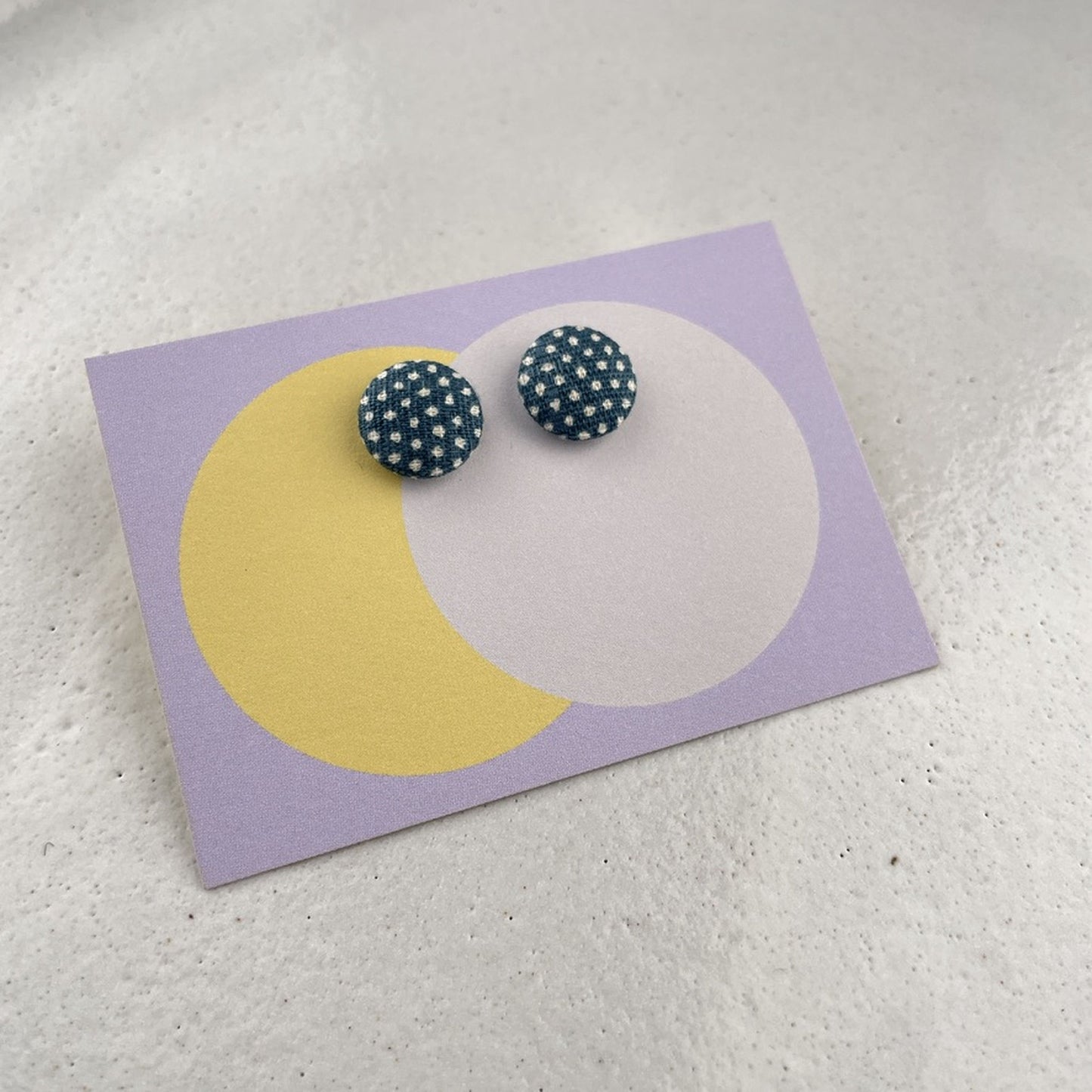 kleine Stoffstecker . Polkadots blau