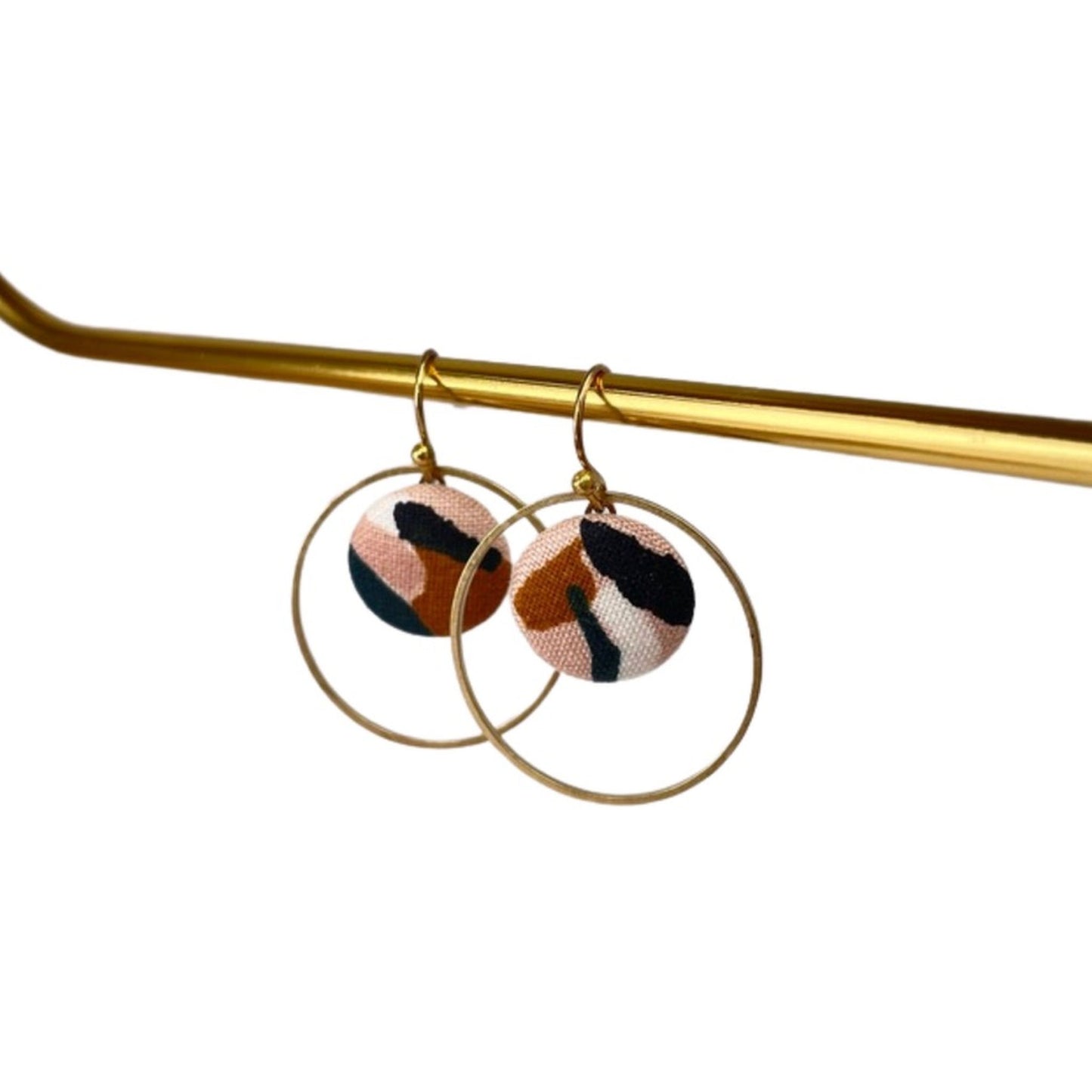Ohrringe Inner Circle klein .Natural Klecks