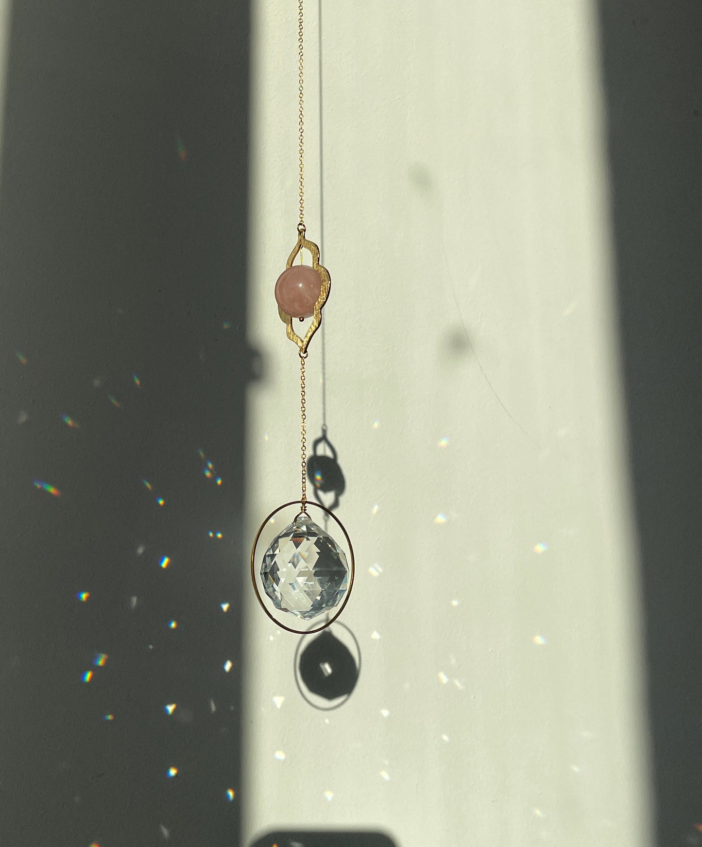 Suncatcher Vulva light Rosé. gold