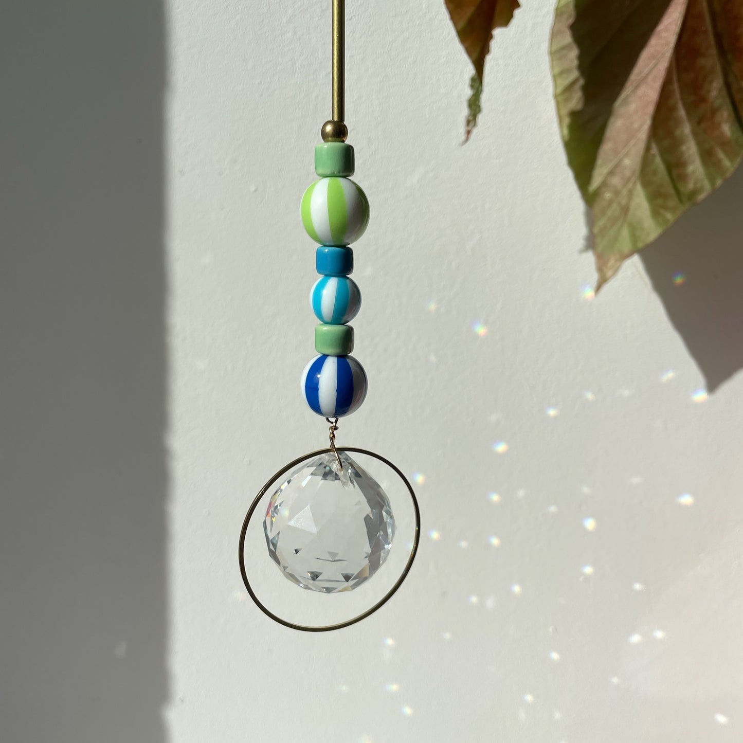 Suncatcher Zirkus Grün und Blau / Lichtfänger / Fensterkristall  / Prisma