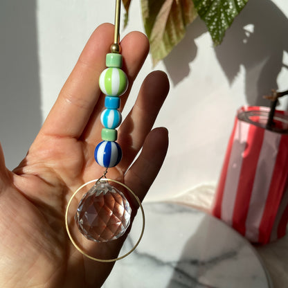 Suncatcher Zirkus Grün und Blau / Lichtfänger / Fensterkristall  / Prisma