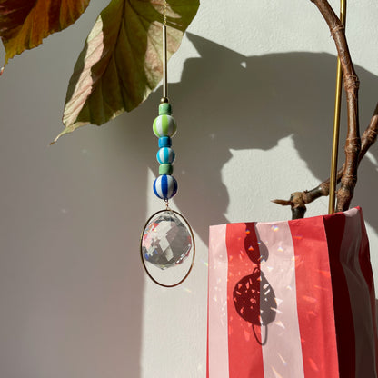 Suncatcher Zirkus Grün und Blau / Lichtfänger / Fensterkristall  / Prisma