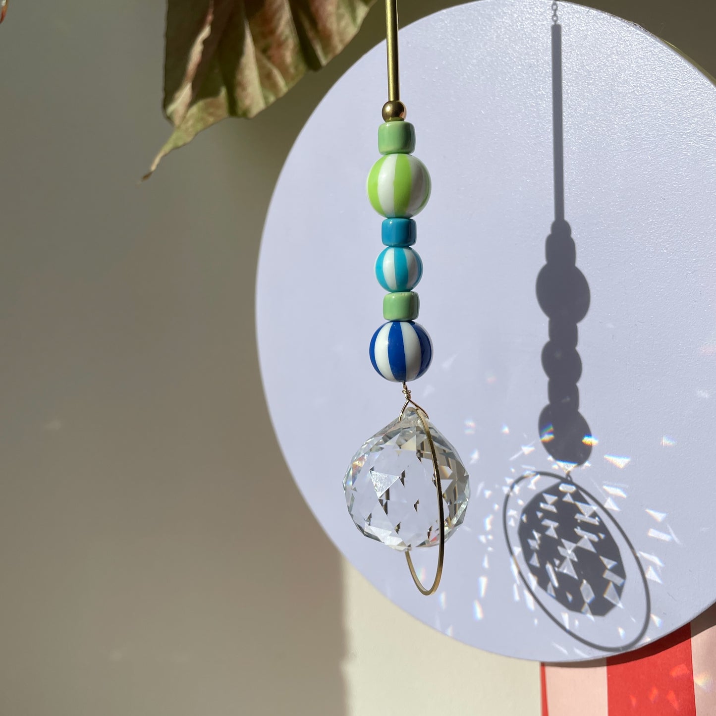 Suncatcher Zirkus Grün und Blau / Lichtfänger / Fensterkristall  / Prisma