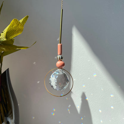 Suncatcher Zirkus Lachs / Lichtfänger / Fensterkristall  / Prisma