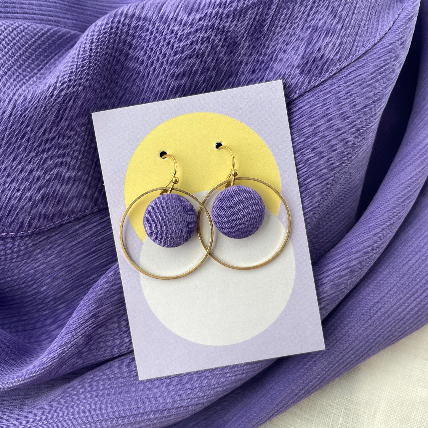 Ohrringe Inner Circle klein . Lilla