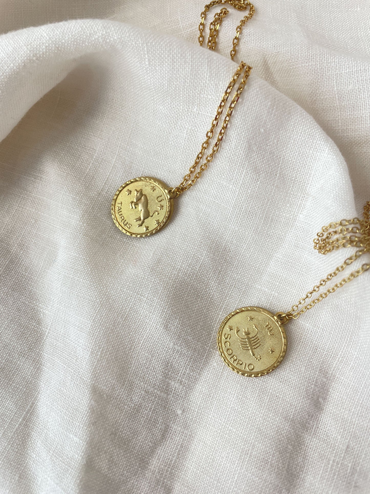 Personalisierte Sternzeichen- & Aszendenten-Kette | Goldplattiertes Edelstahl Individueller Astro-Schmuck