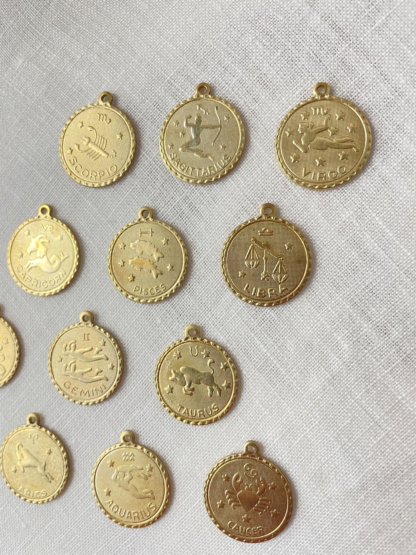 Personalisierte Sternzeichen- & Aszendenten-Kette | Goldplattiertes Edelstahl Individueller Astro-Schmuck