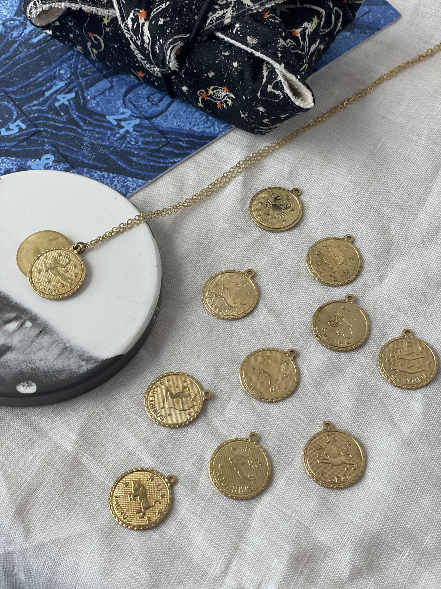 Personalisierte Sternzeichen- & Aszendenten-Kette | Goldplattiertes Edelstahl Individueller Astro-Schmuck
