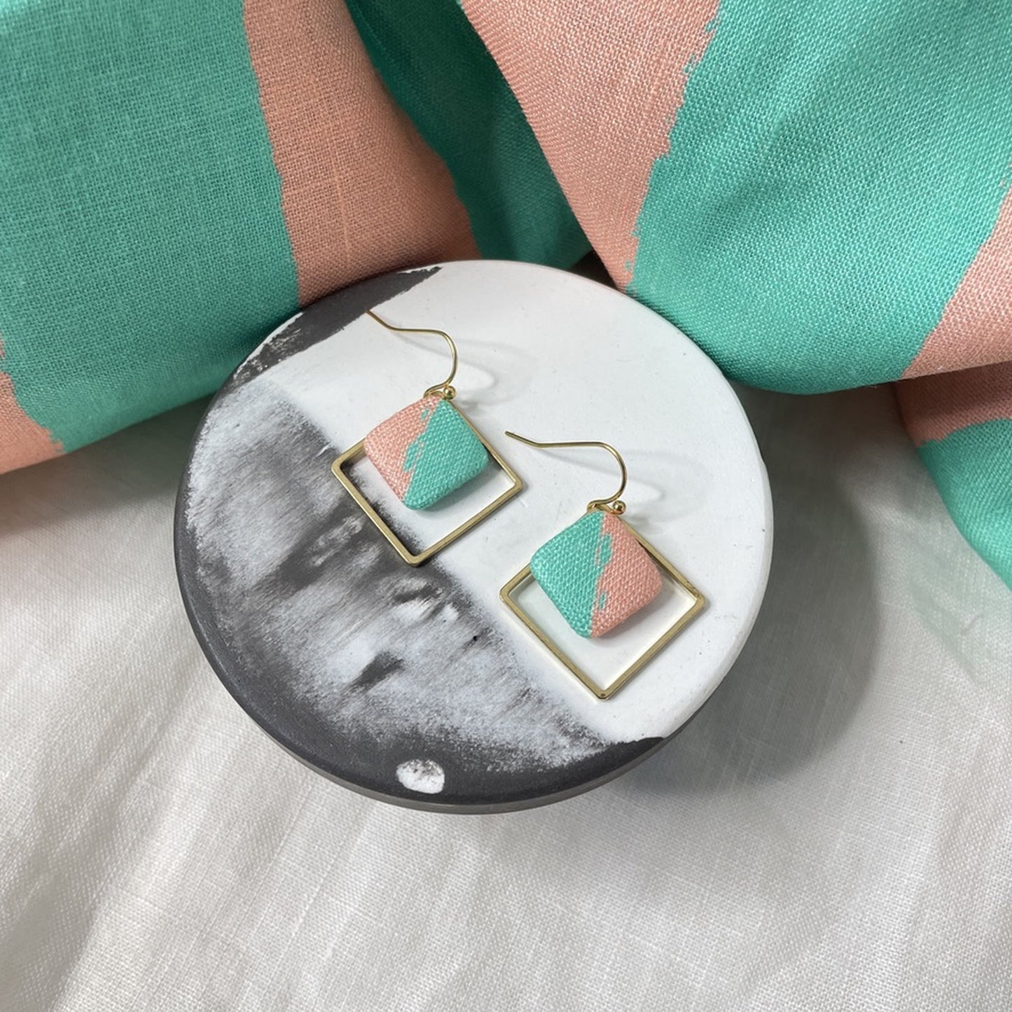 Ohrringe InnerBlock in Rosa und Mint
