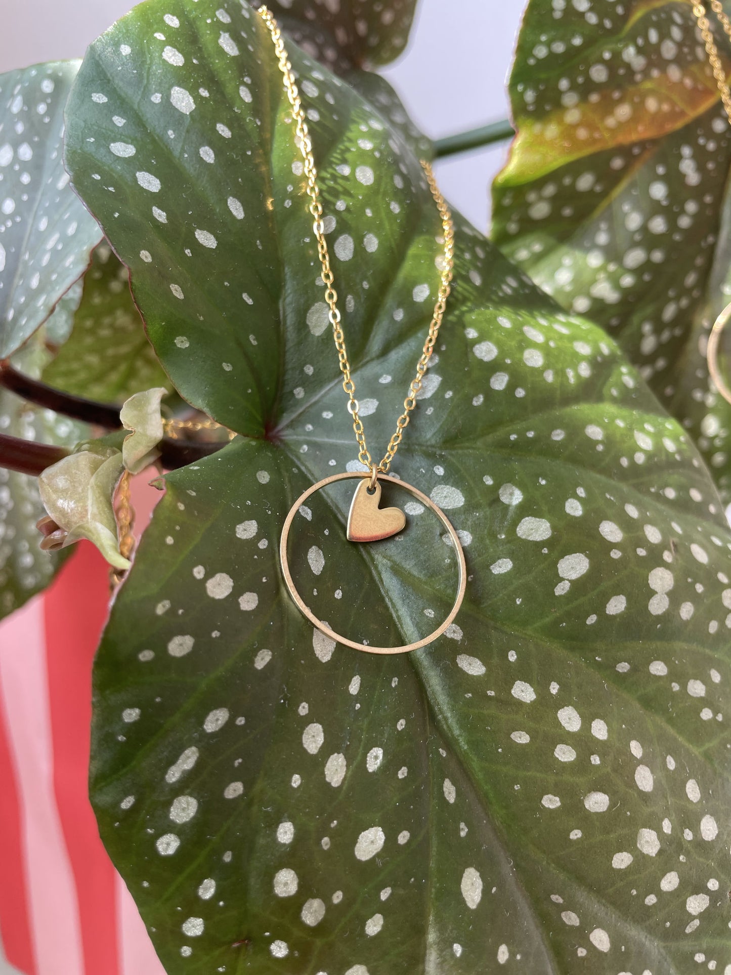 Mila . Kette . Kreis mit Herz