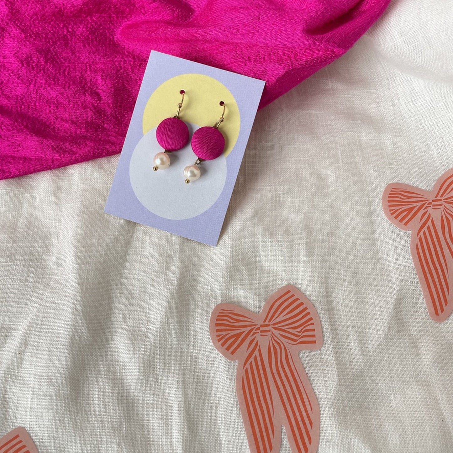 Ohrringe Superel in prallen Pink