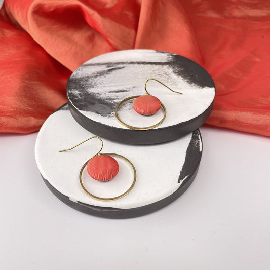 Ohrringe Inner Circle klein in Lachs