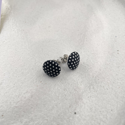 kleine Stoffstecker . PolkaDots schwarz
