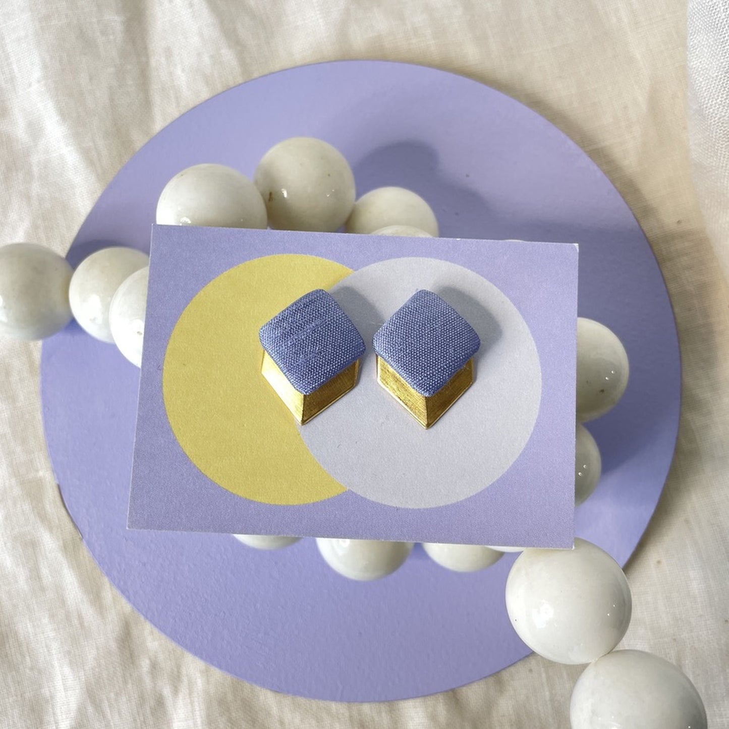 Ohrstecker Open Symbol .  Fliederblau