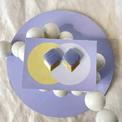 Ohrstecker Open Symbol .  Fliederblau
