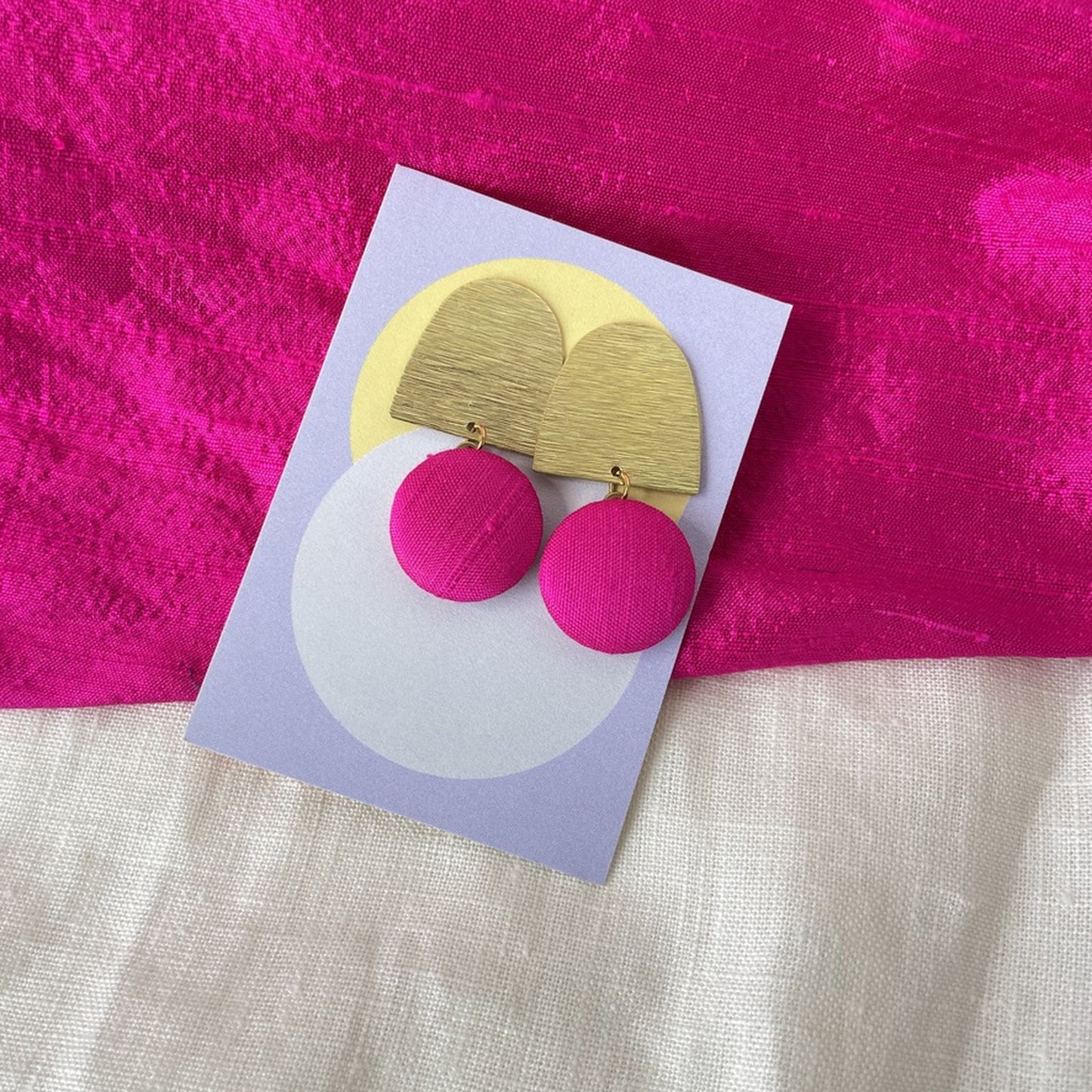 Ohrstecker Monta. Pralles Pink