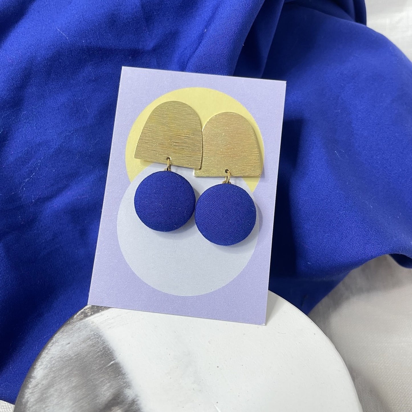 Ohrstecker Monta. Royalblau