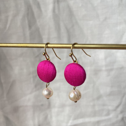 Ohrringe Superel in prallen Pink