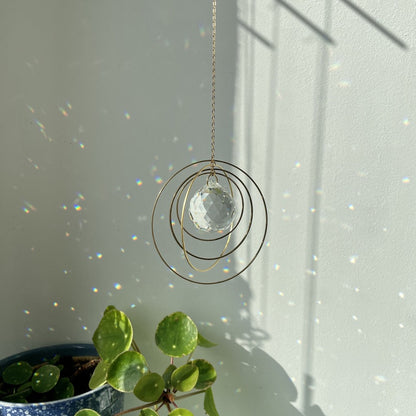Suncatcher Circles . gold