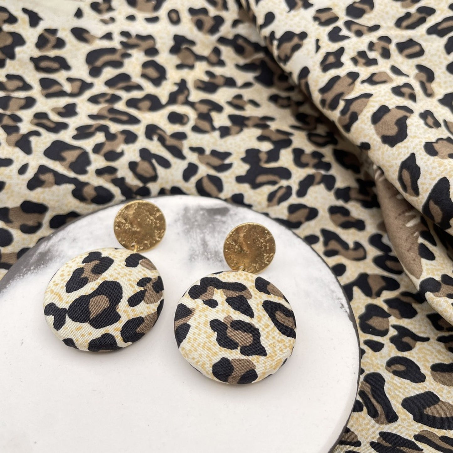 Ohrstecker MegaTransit in Leo