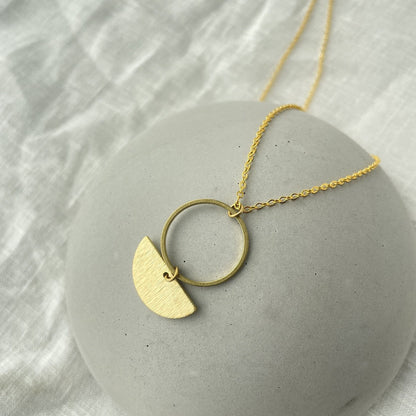 Lill . Kette . Halber Glanz