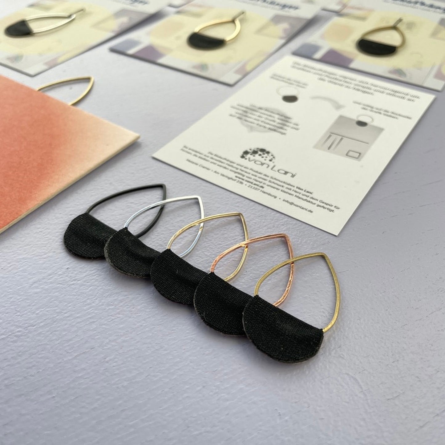 Bildaufhänger zum Postkarten aufhängen Tropfen klein / Wohndeko / Galerie