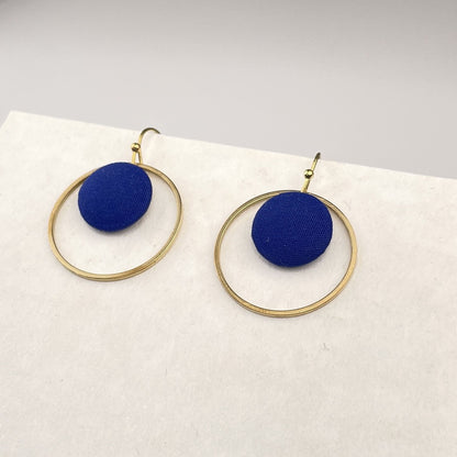 Ohrringe Inner Circle klein in Royalblau