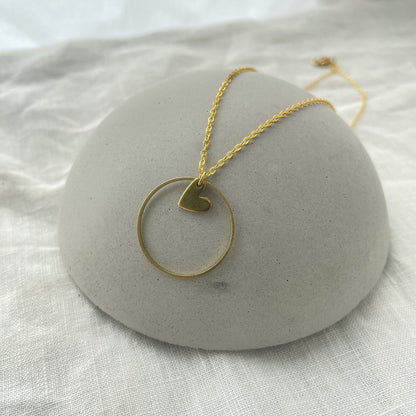 Mila . Kette . Kreis mit Herz