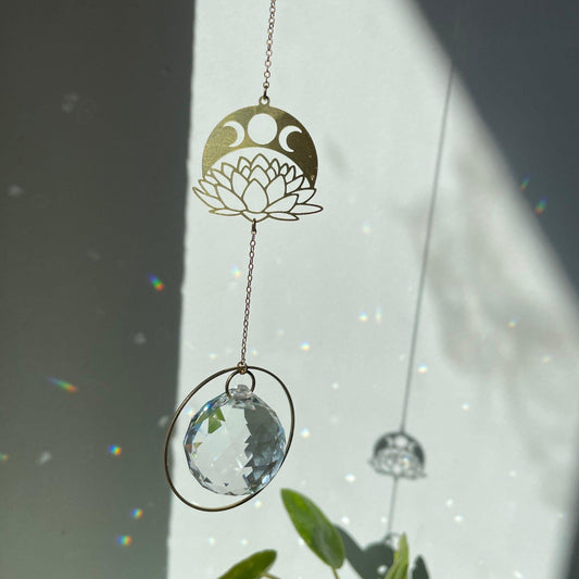 Suncatcher Lotus Mond-Lichtfänger, Regenbogenkristall, Fensterdeko, Geschenk zur Geburt, kleines Dankeschön